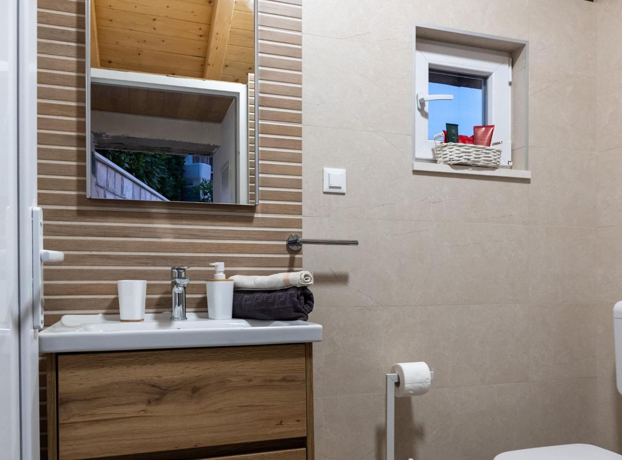 Villa Source With Private Pool Pridvorje Exterior foto